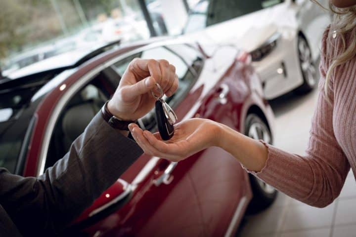 Aluguel de carro sem cartão de crédito